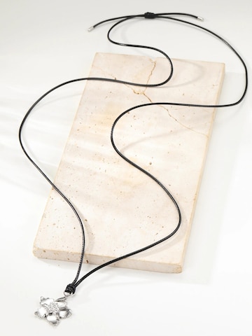 Hey Happiness Ketting 'Sunburst Flower Charm Cord' in Zilver