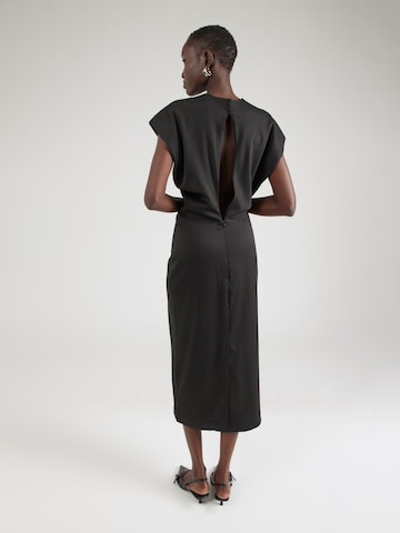 Robe de soirée REMAIN en noir