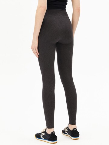 ARMEDANGELS Skinny Leggings 'FARIBAA' in Grey: front