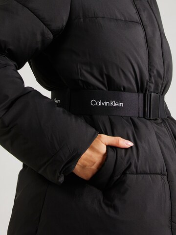 Calvin Klein Jeans Zimska jakna | črna barva