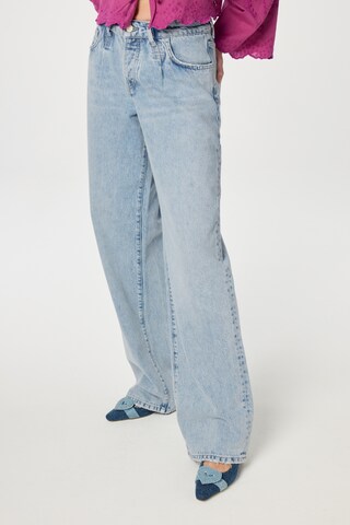 Fabienne Chapot Wide leg Bandplooi jeans in Blauw: voorkant