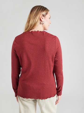 Tricou 'CARIDOL EMMA' de la ONLY Carmakoma pe roșu
