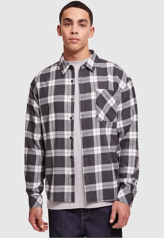 Urban Classics Comfort fit Button Up Shirt in Grey: front