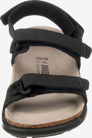 BIRKENSTOCK Sandalen 'Kalahari' in Schwarz