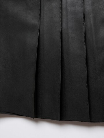 MANGO Skirt 'MERLOT' in Black