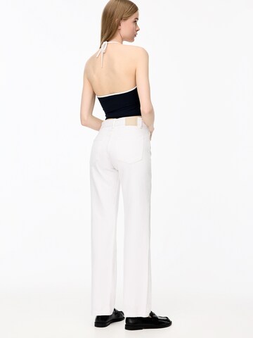 Pull&Bear Regular Jeans in White