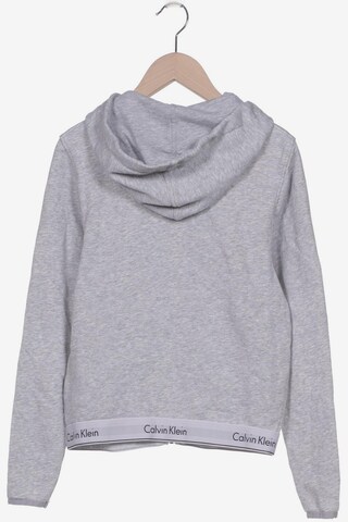 Calvin Klein Sweatshirt & Zip-Up Hoodie in XS in Grey