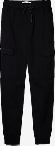 Effilé Pantalon cargo Bershka en noir : devant
