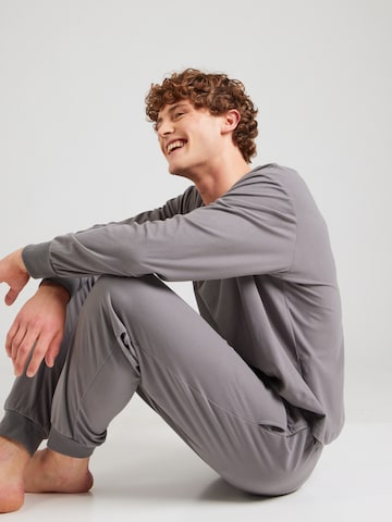 JACK & JONES Hemmadräkt 'JACSOLID' i grå