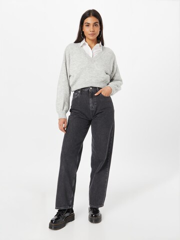 Sisley Sweater in Grey