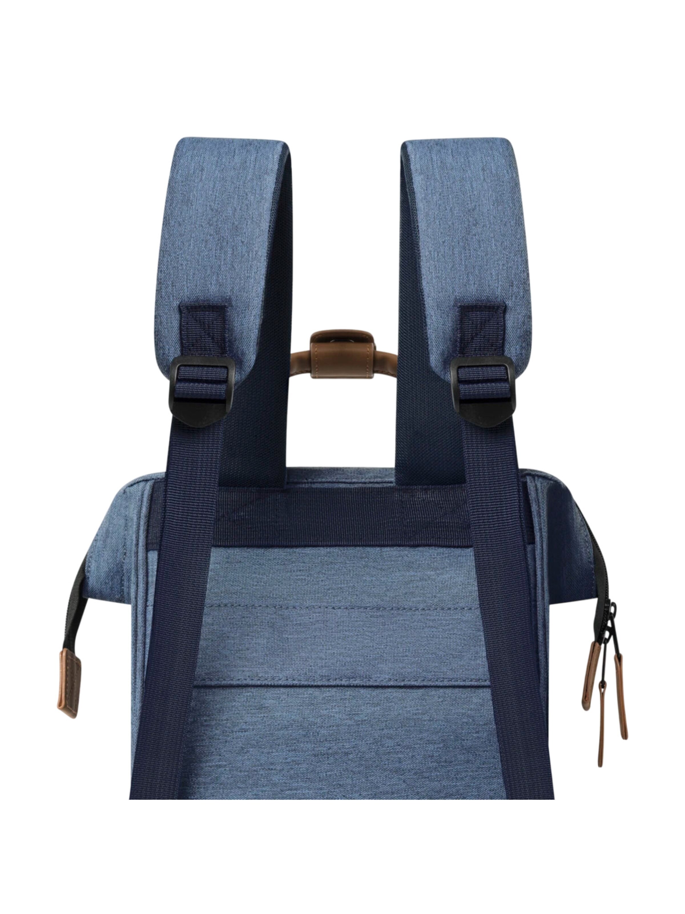 Cabaia Backpack 'Paris S' in Blue