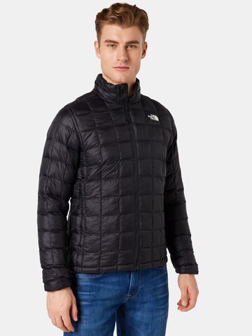 Geacă outdoor de la THE NORTH FACE pe negru: față