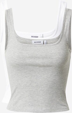 WEEKDAY Top in Grey: front