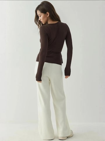 Hiccup Bluse in Braun