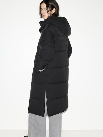 Pull&Bear Wintermantel in Zwart