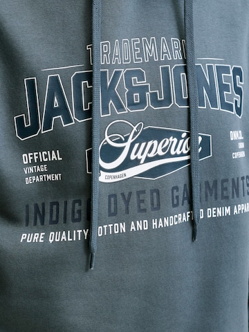 JACK & JONES Sweatshirt in Grey