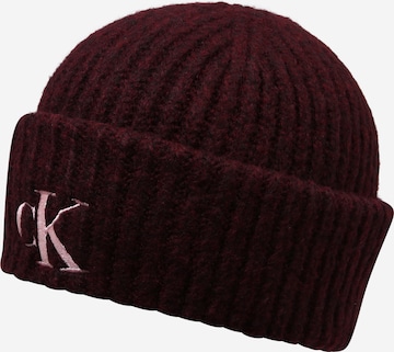 Calvin Klein Jeans Beanie in Red: front