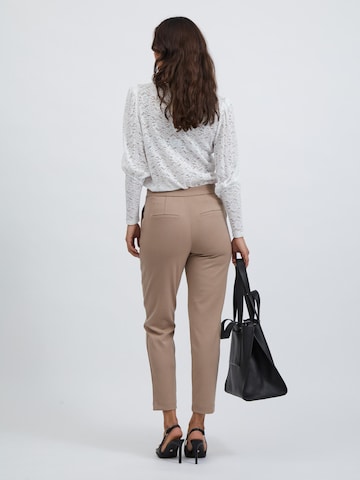 VILA Regular Broek 'Vicarrie Ann' in Beige