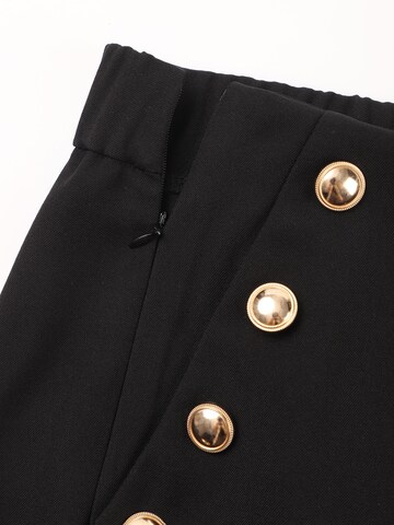 LapaPlus Regular Trousers in Black