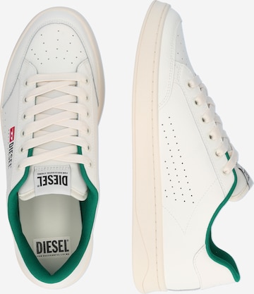 DIESEL - Sapatilhas baixas 'S-ATHENE VTG' em branco