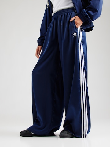ADIDAS ORIGINALS Široký strih Nohavice - Modrá: predná strana