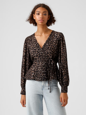 VERO MODA Blouse 'KITTIE' in Grijs: voorkant