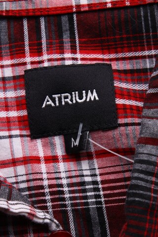 Atrium Button Up Shirt in M in Red