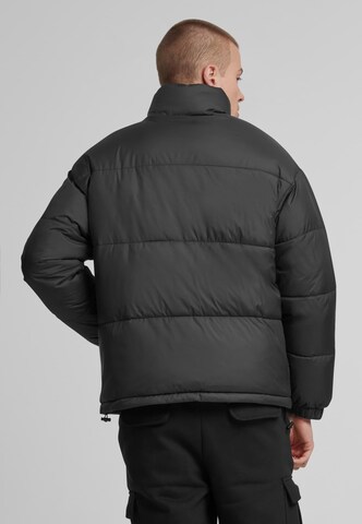 Urban Classics Zimní bunda – černá