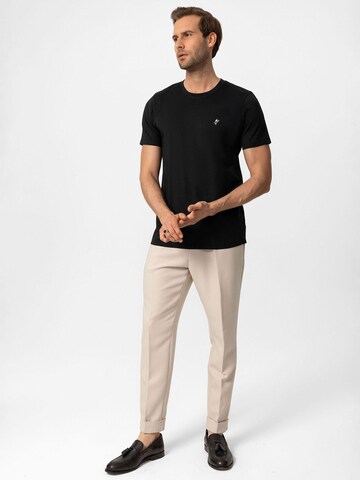 T-Shirt Jacey Quinn en noir