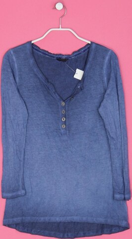 Review Top & Shirt in XS in Blue: front