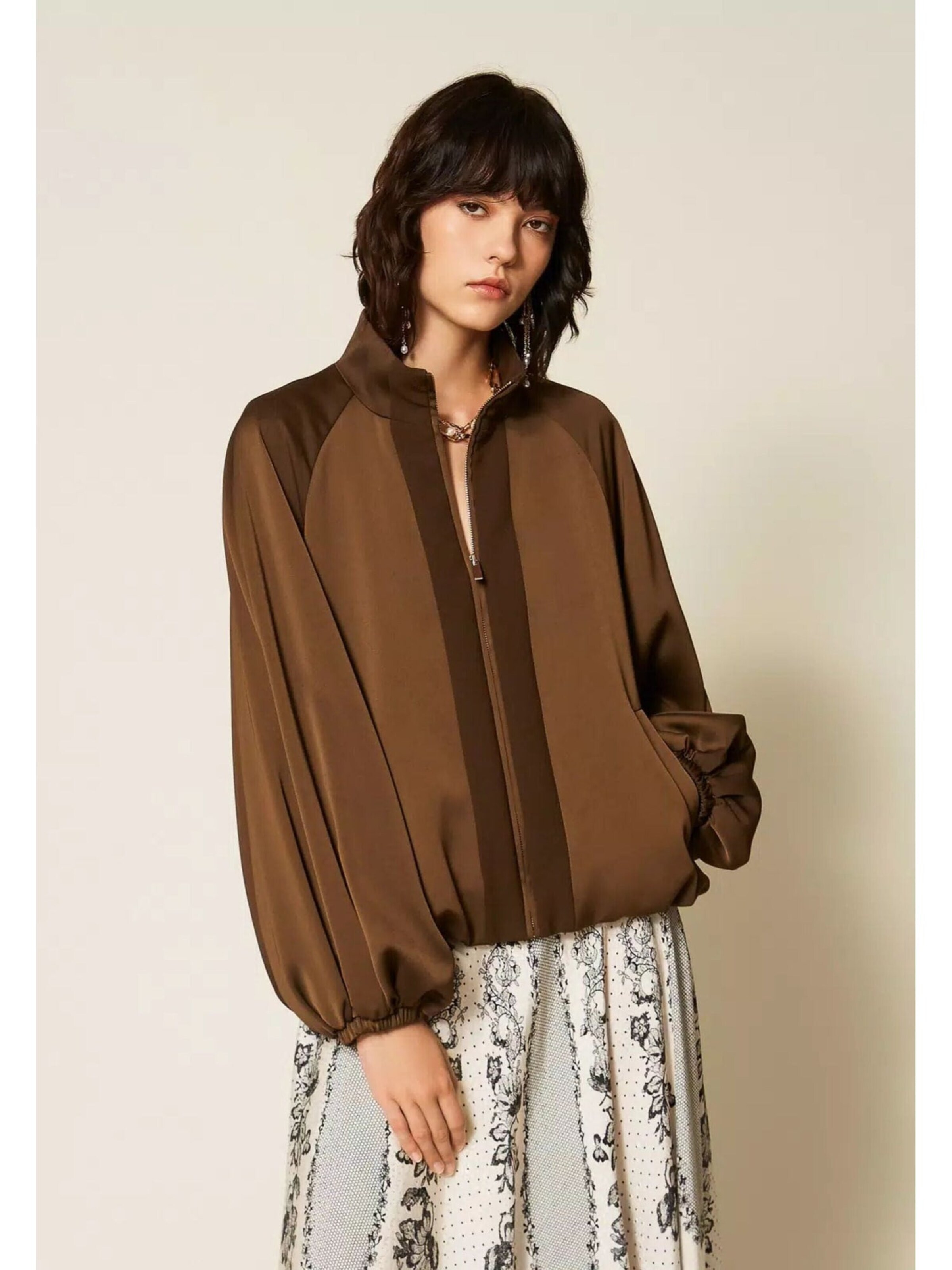 Twinset Between-season jacket 'balloon jacket in envers satin' in Brown