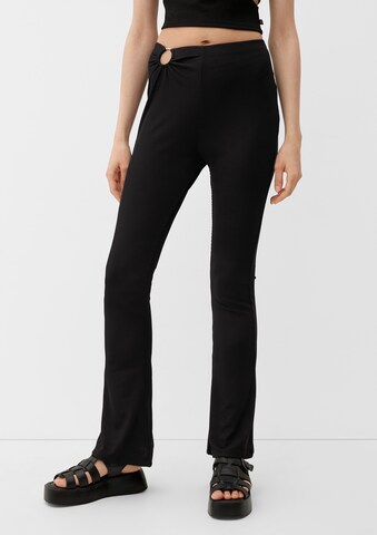 évasé Pantalon QS en noir : devant