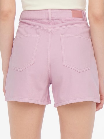 ONLY Regular Shorts 'CAMILLE' in Lila
