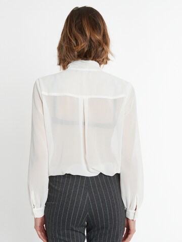 Ana Alcazar Blouse ' Swanea ' in Wit