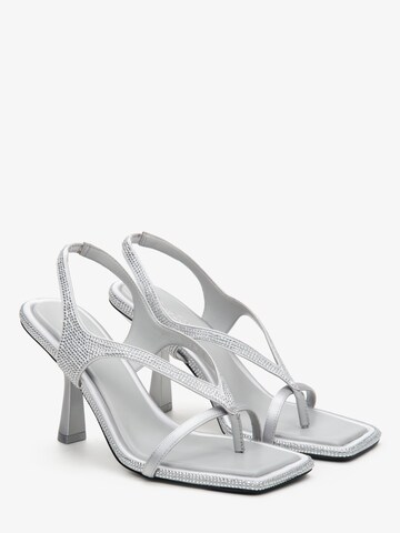 Estro Sandaal '2238-11' in Zilver