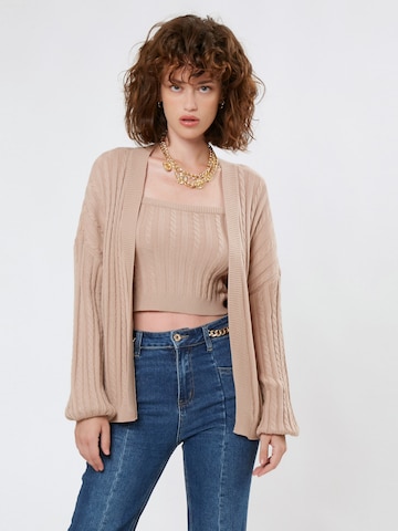 Influencer Cardigan i beige: forside