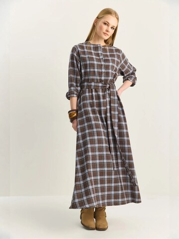 Bianco Lucci Dress in Brown