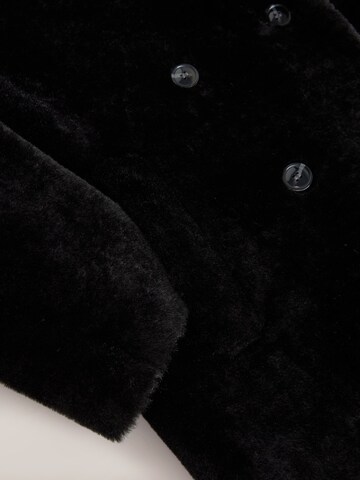 Next Зимнее пальто в Черный