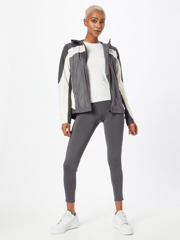 Veste de sport ADIDAS SPORTSWEAR en gris