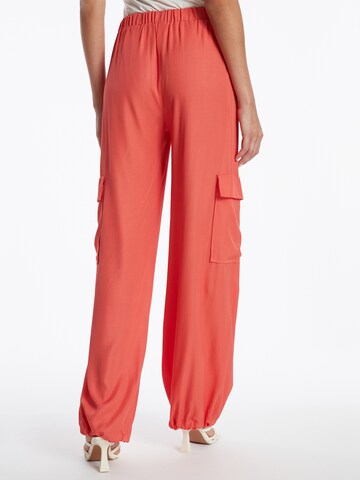 Ana Alcazar Tapered Cargo trousers 'Zapasa' in Red