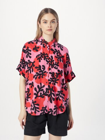 Chemisier Monki en rose : devant