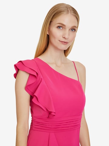 Vera Mont Коктейльное платье в Ярко-розовый