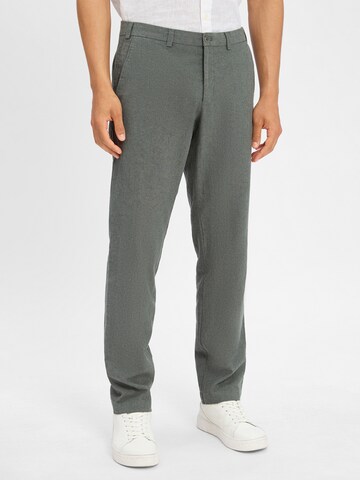 Nils Sundström Regular Pants in Green: front