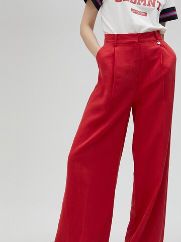 Lola Casademunt Loose fit Trousers in Red: front
