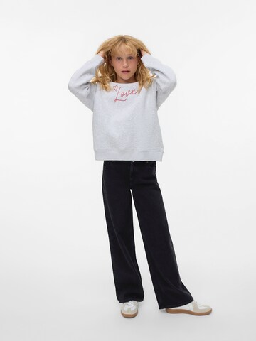 Vero Moda Girl Sweatshirt 'VMTINA' i grå