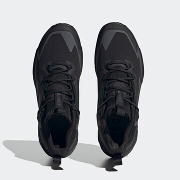 ADIDAS TERREX - Botas 'Free Hiker 2.0' en negro