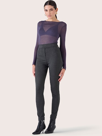 Camomilla Italia Slimfit Broek 'Kellya' in Grijs