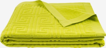 ZOEPPRITZ Blankets in Green: front
