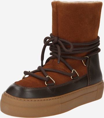 Bianco Snow Boots in Brown: front