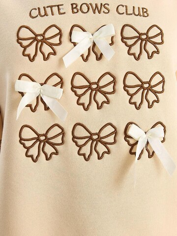 Felpa di Bianco Lucci in beige